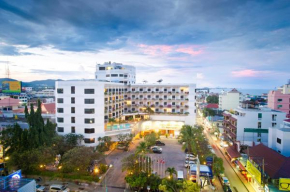 Гостиница City Beach Resort  Хуа Хин